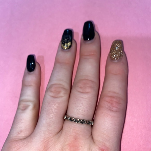 RINGS RINGS RINGS - Picture 5 of 15